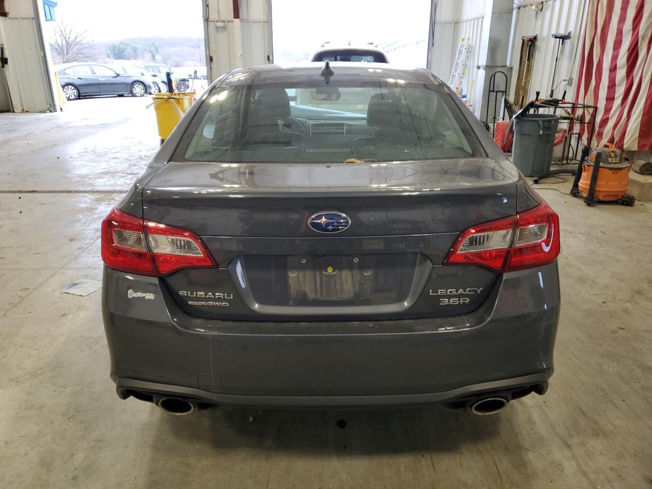 2019 Subaru Legacy 3.6R Limited - Фото 6