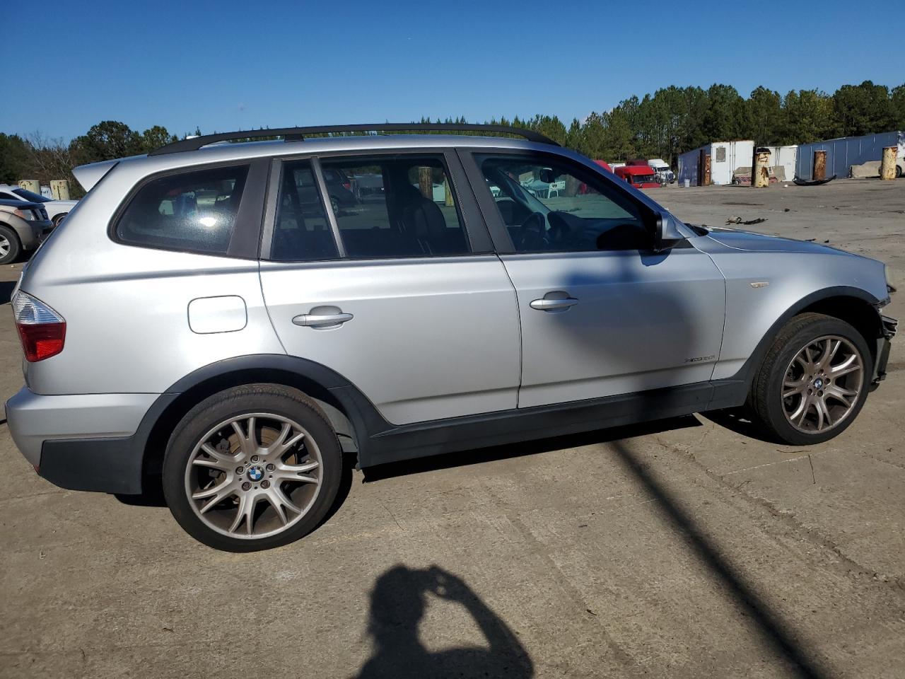 2010 BMW X3 xDrive30I - Фото 3