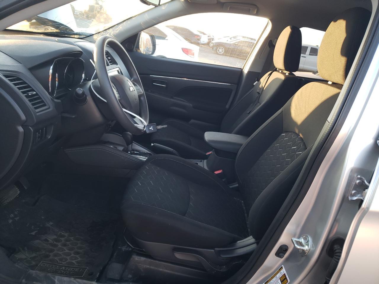 2024 Mitsubishi Outlander Sport S/Se - Фото 7