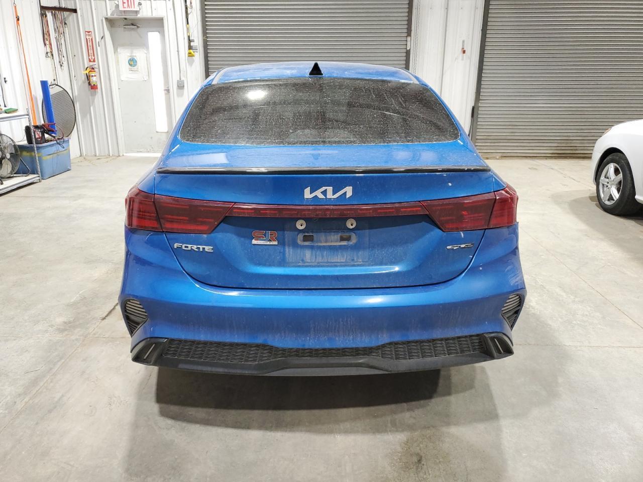 2023 Kia Forte Gt Line - Фото 6