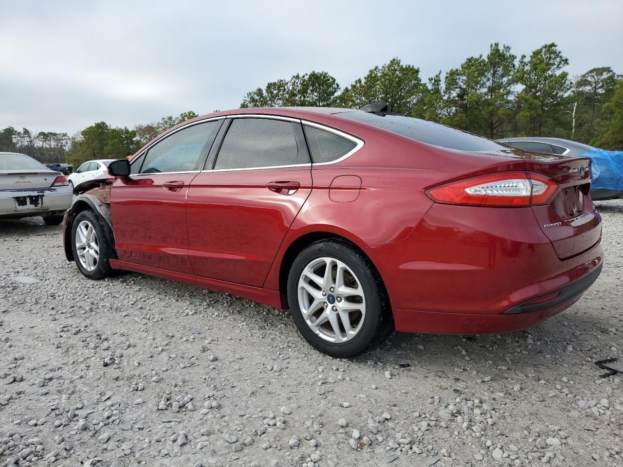 2015 Ford Fusion Se - Фото 2