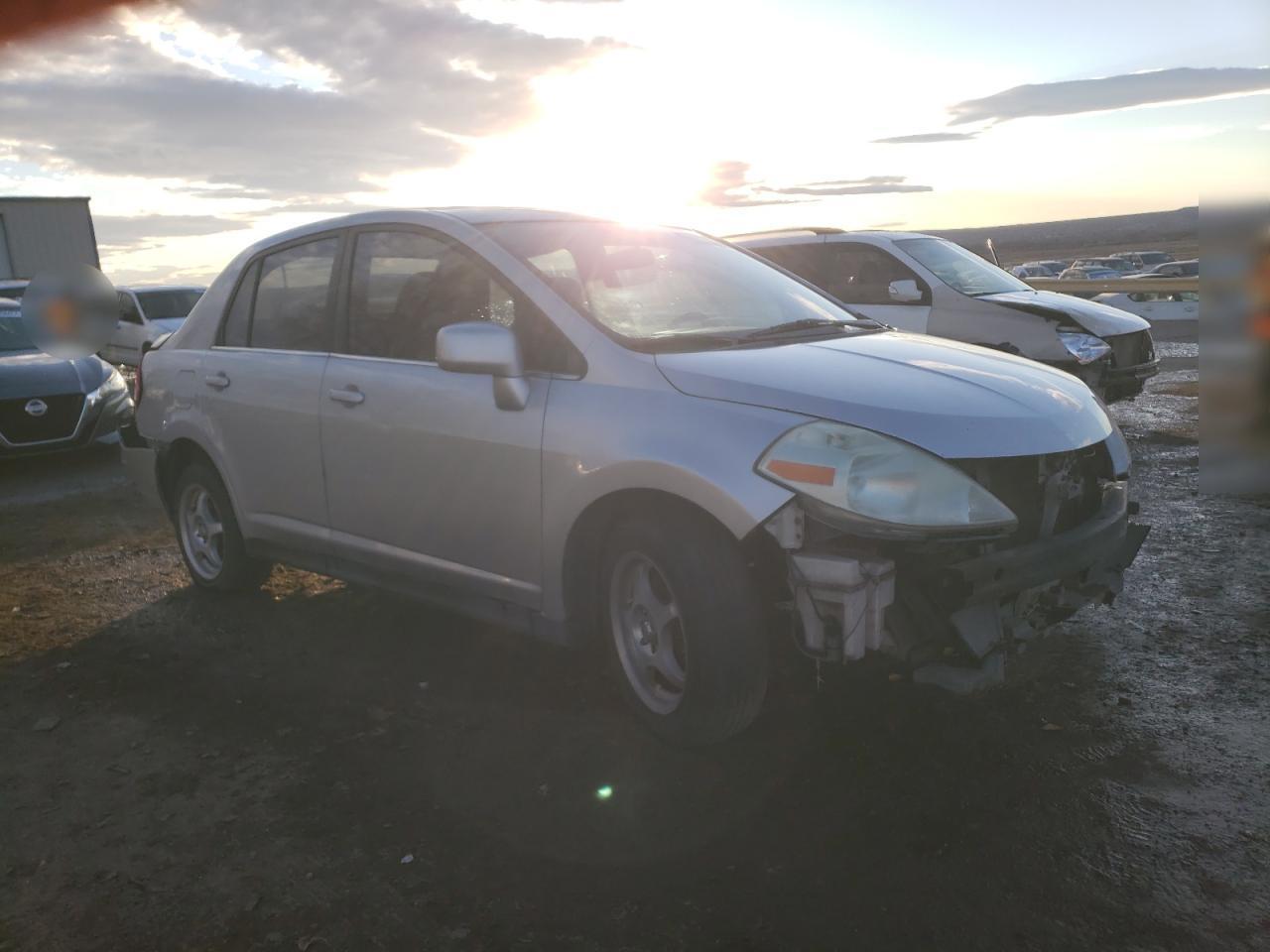2009 Nissan Versa S - Image 4