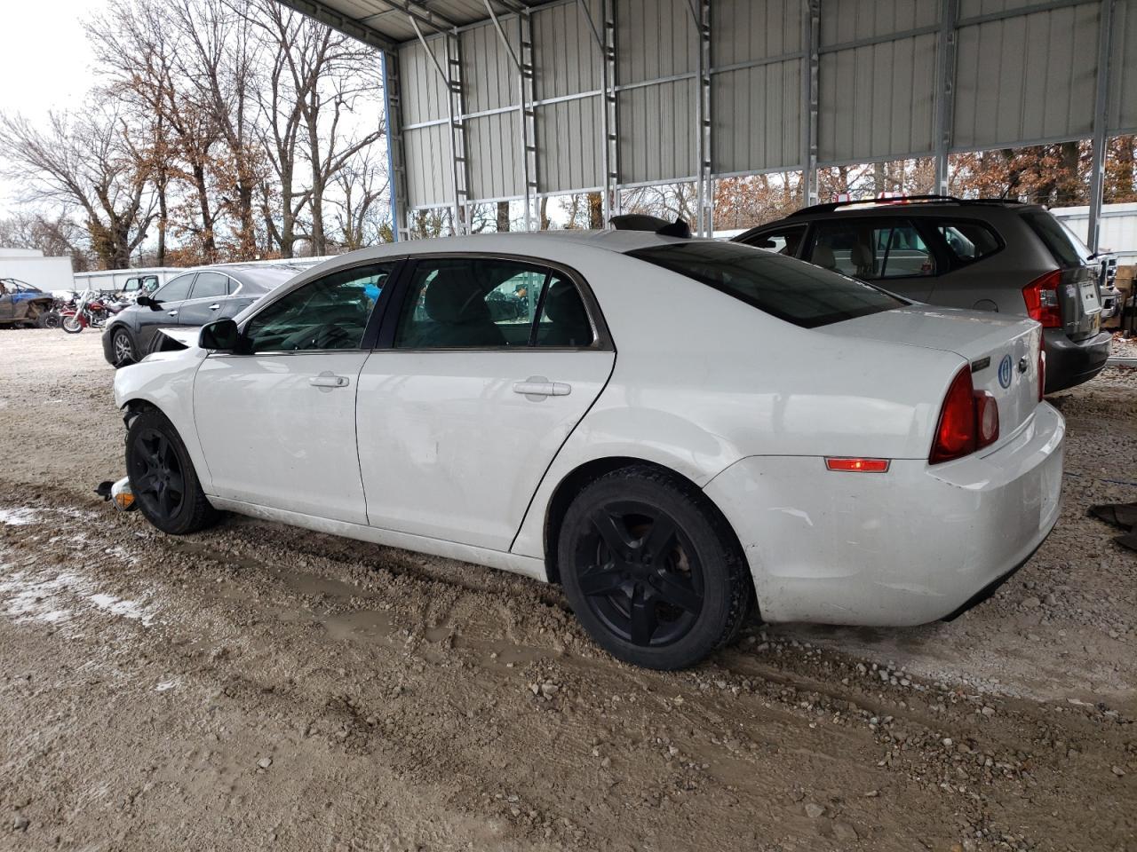 2012 Chevrolet Malibu Ls - Фото 2