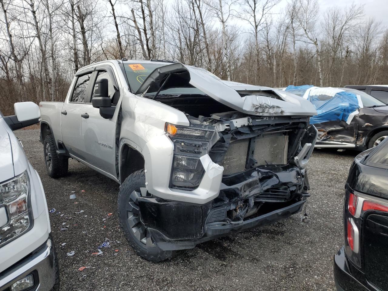 2022 Chevrolet Silverado K2500 Custom - Фото 4