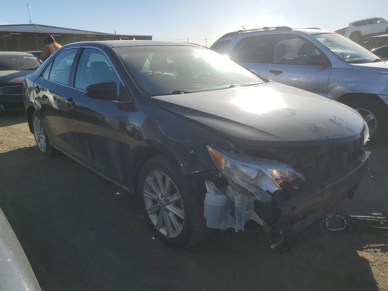 2012 Toyota Camry Hybrid - Image 4