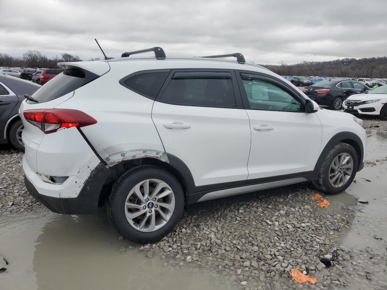 2017 Hyundai Tucson Limited - Image 3