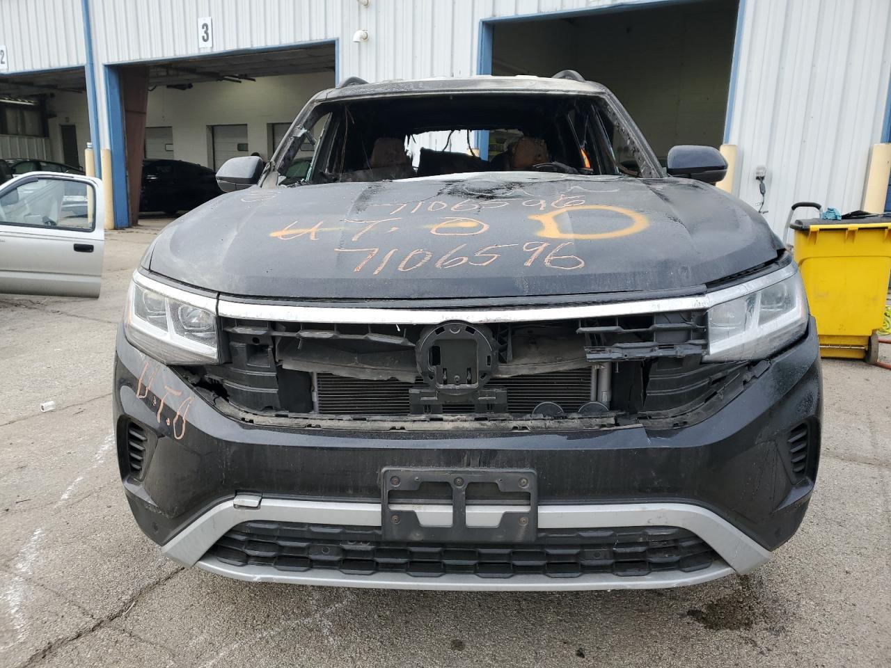 2023 Volkswagen Atlas Se - Фото 5