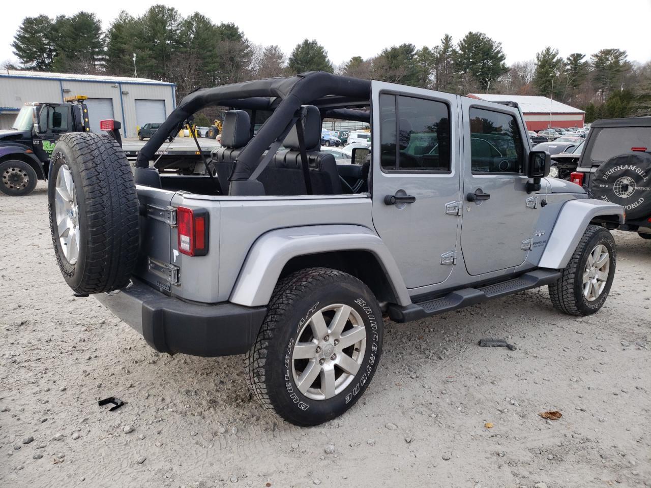 2016 Jeep Wrangler Unlimited Sahara - Фото 3