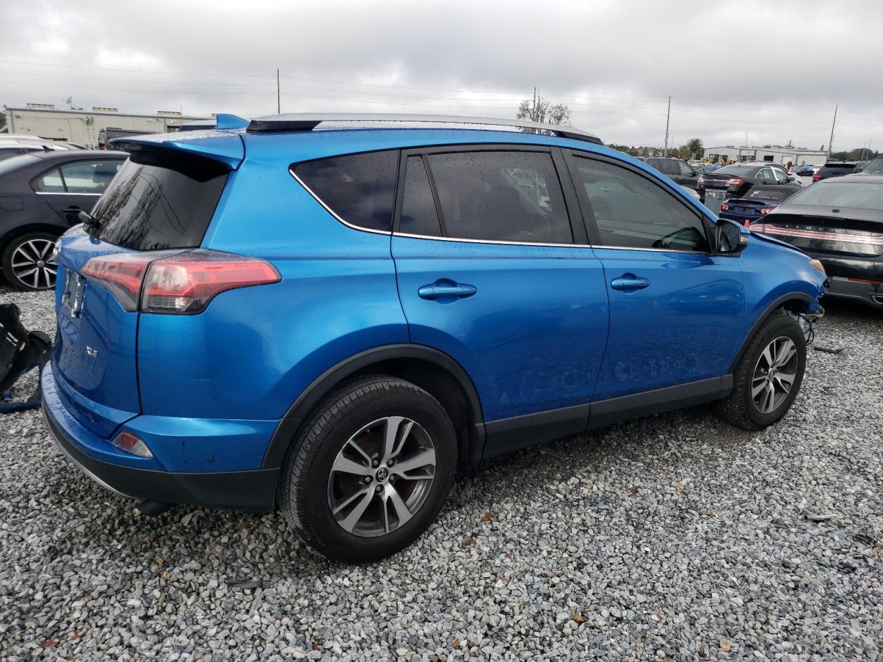 2018 Toyota Rav4 Adventure - Фото 3