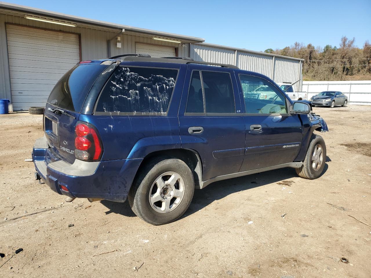 2002 Chevrolet Trailblazer - Image 3