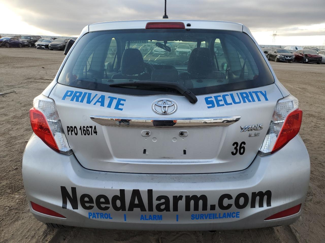 2014 Toyota Yaris - Фото 6