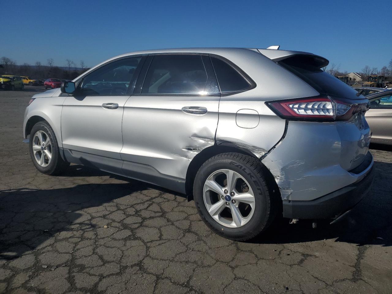2015 Ford Edge Se - Фото 2