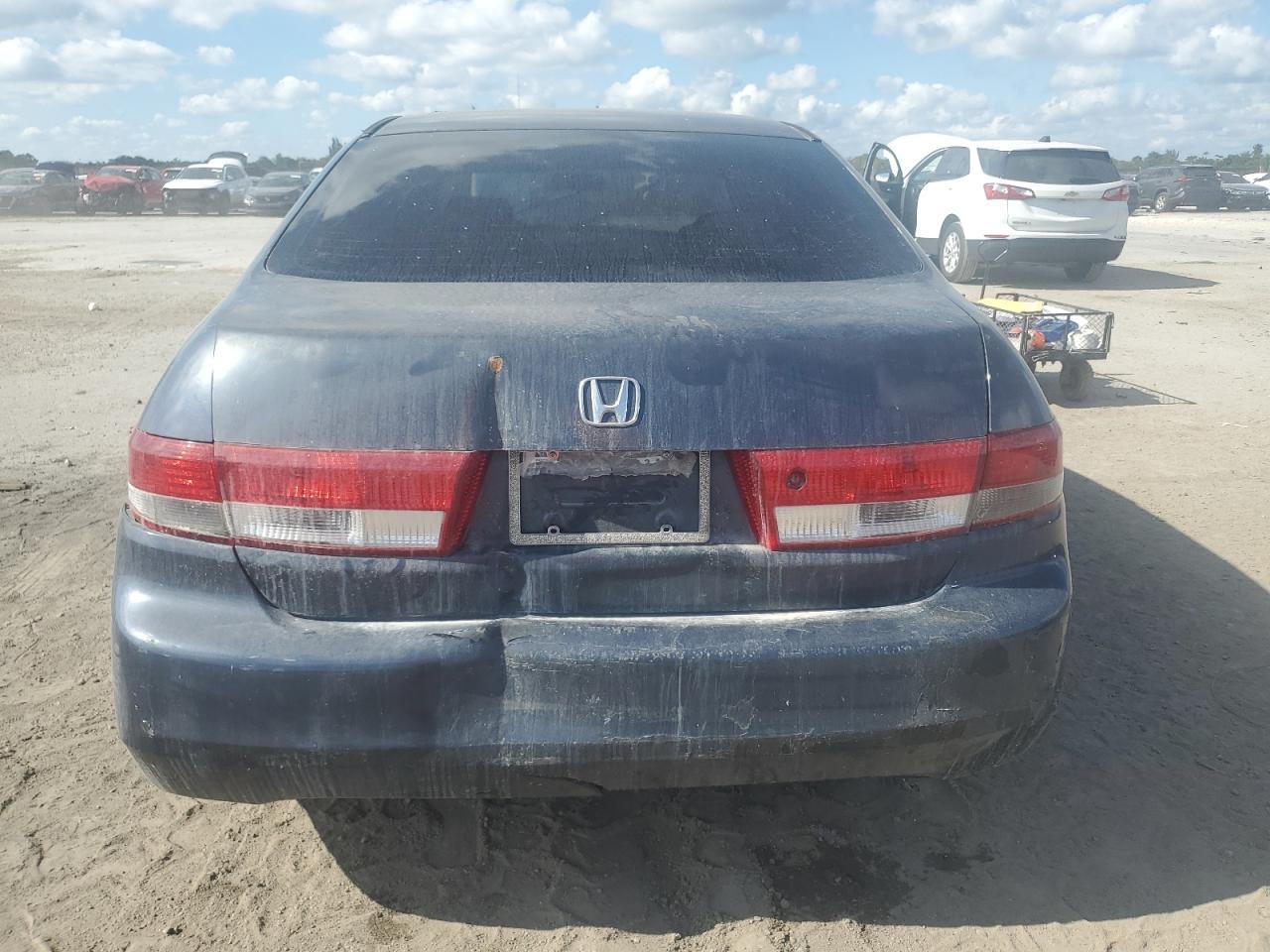 2004 Honda Accord Lx - Image 6