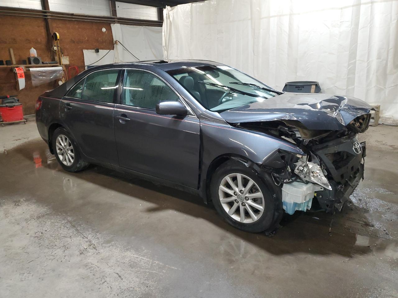 2011 Toyota Camry Se - Фото 4