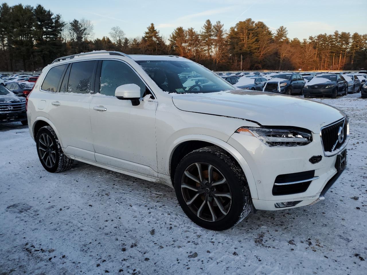 2018 Volvo Xc90 T5 - Фото 4