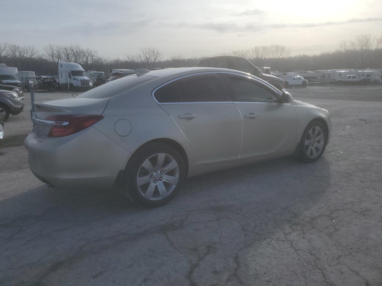 2015 Buick Regal - Фото 3