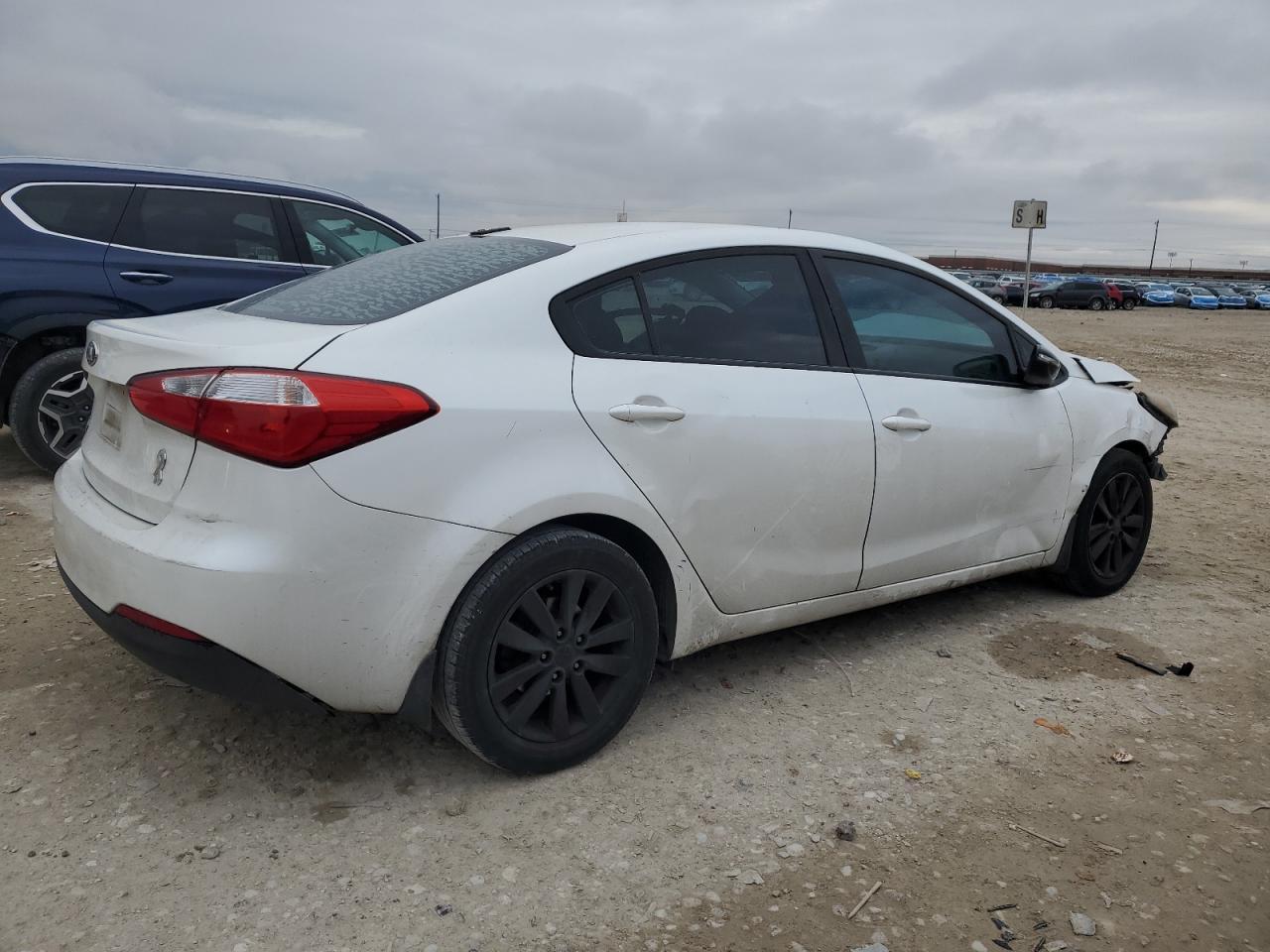 2014 Kia Forte Lx - Image 3