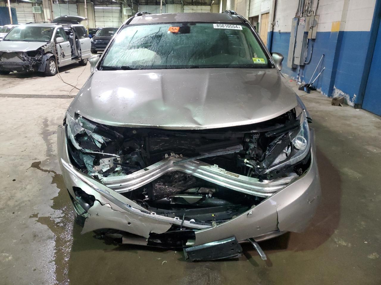 2017 Chrysler Pacifica Touring L Plus - Image 5