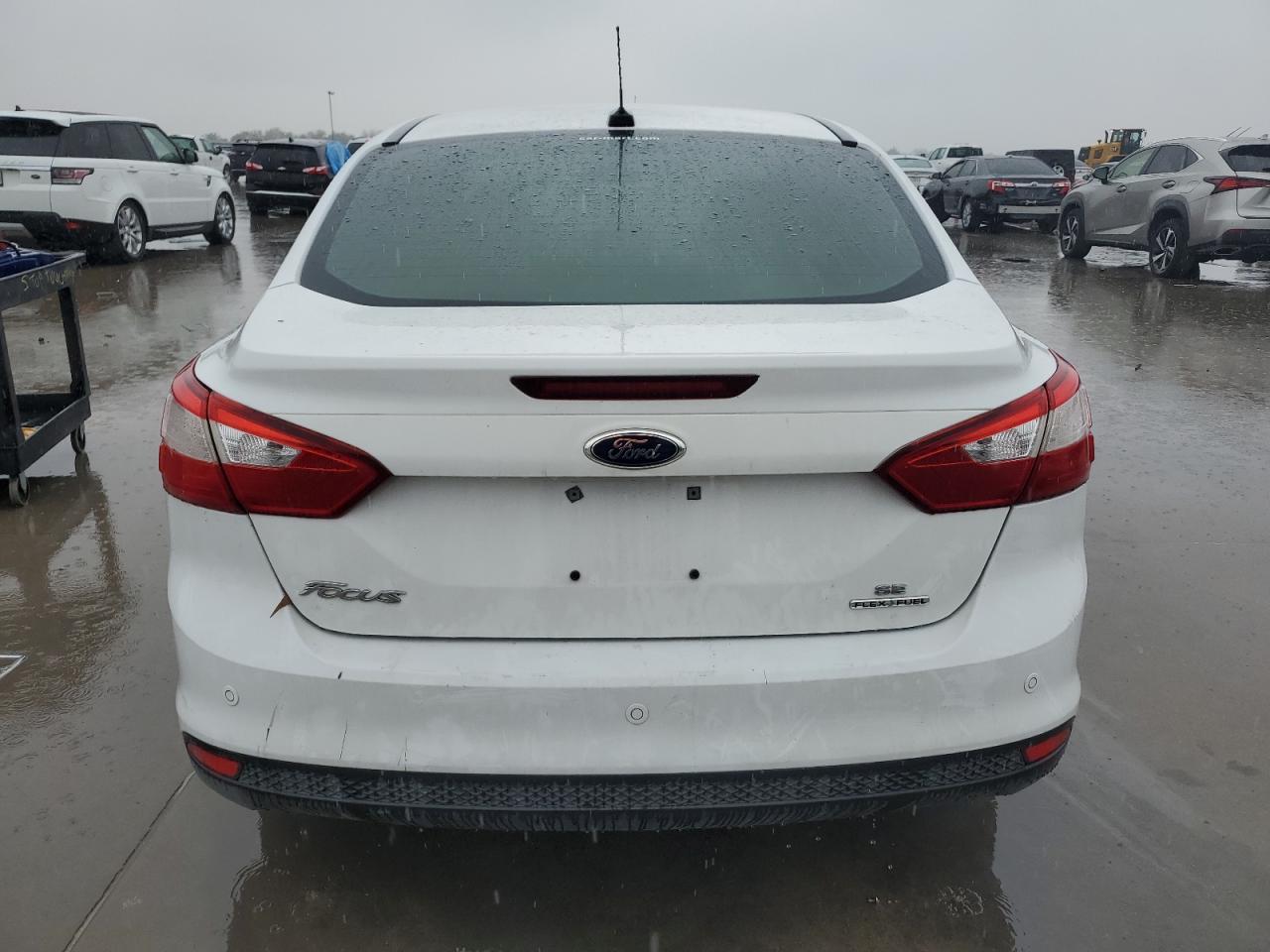 2014 Ford Focus Se - Фото 6