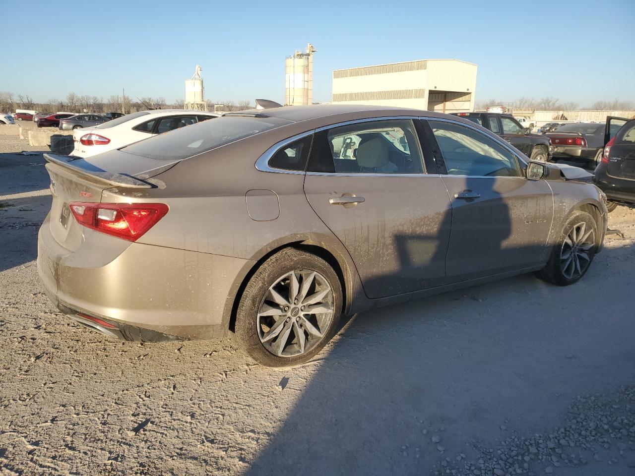 2023 Chevrolet Malibu Rs - Фото 3