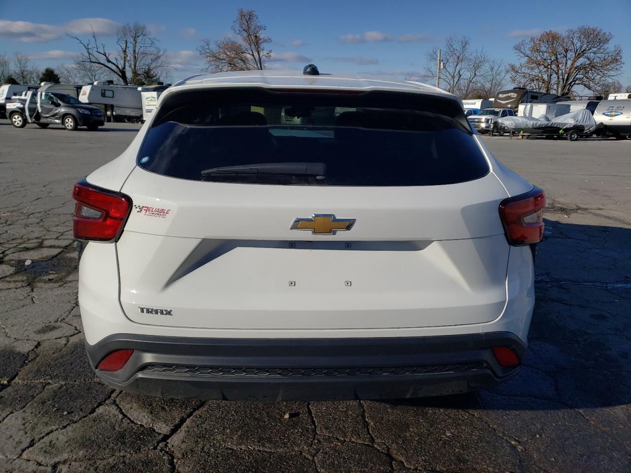 2024 Chevrolet Trax Ls - Фото 6