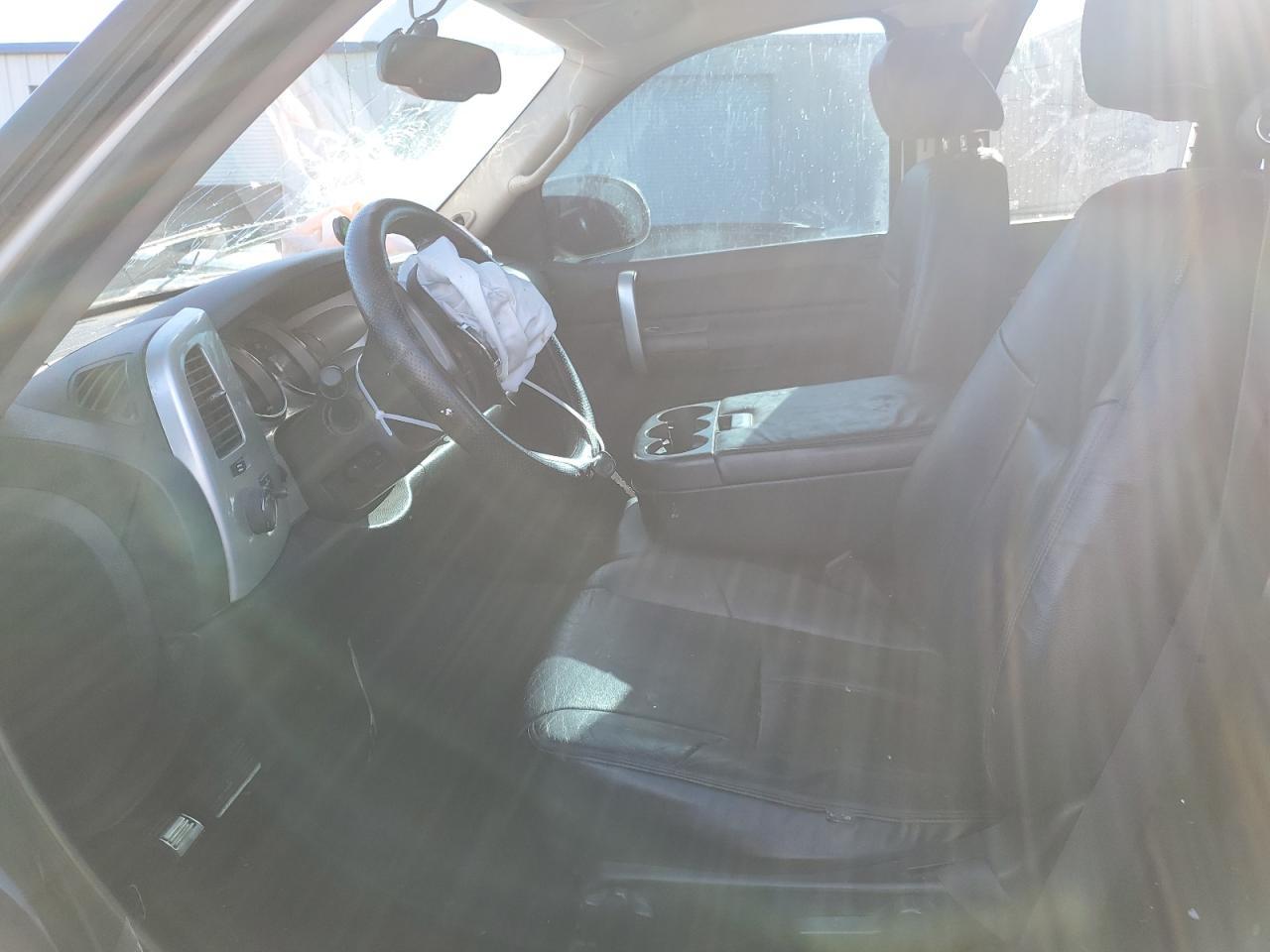 2008 Chevrolet Silverado C1500 - Image 7