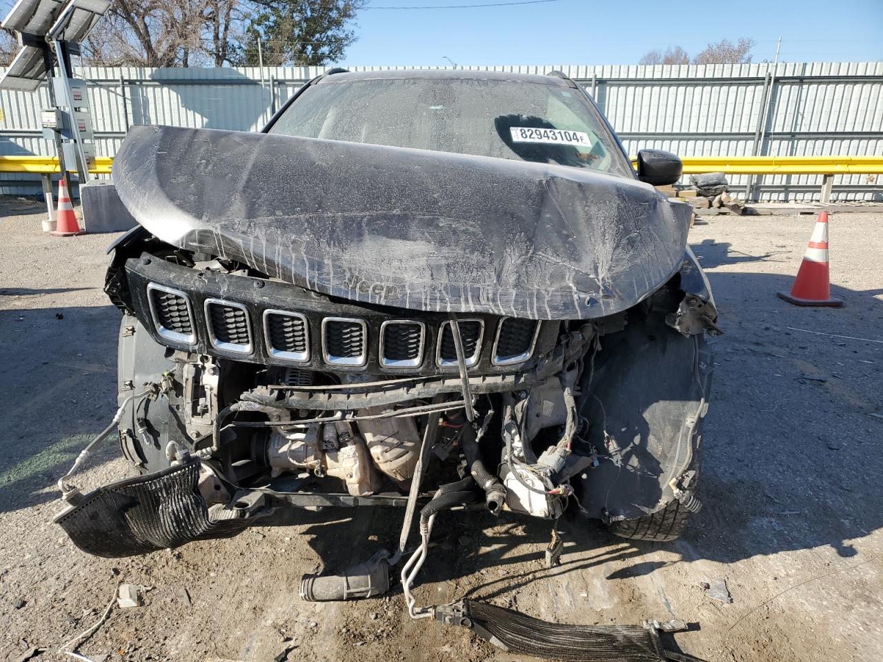 2017 Jeep Compass Latitude - Фото 5