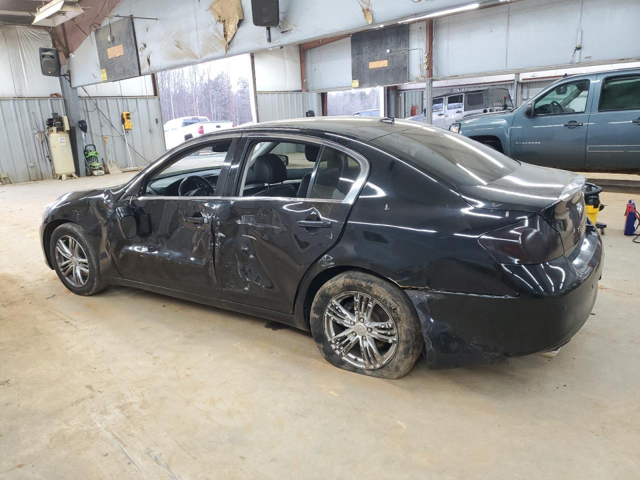 2012 Infiniti G37 - Фото 2