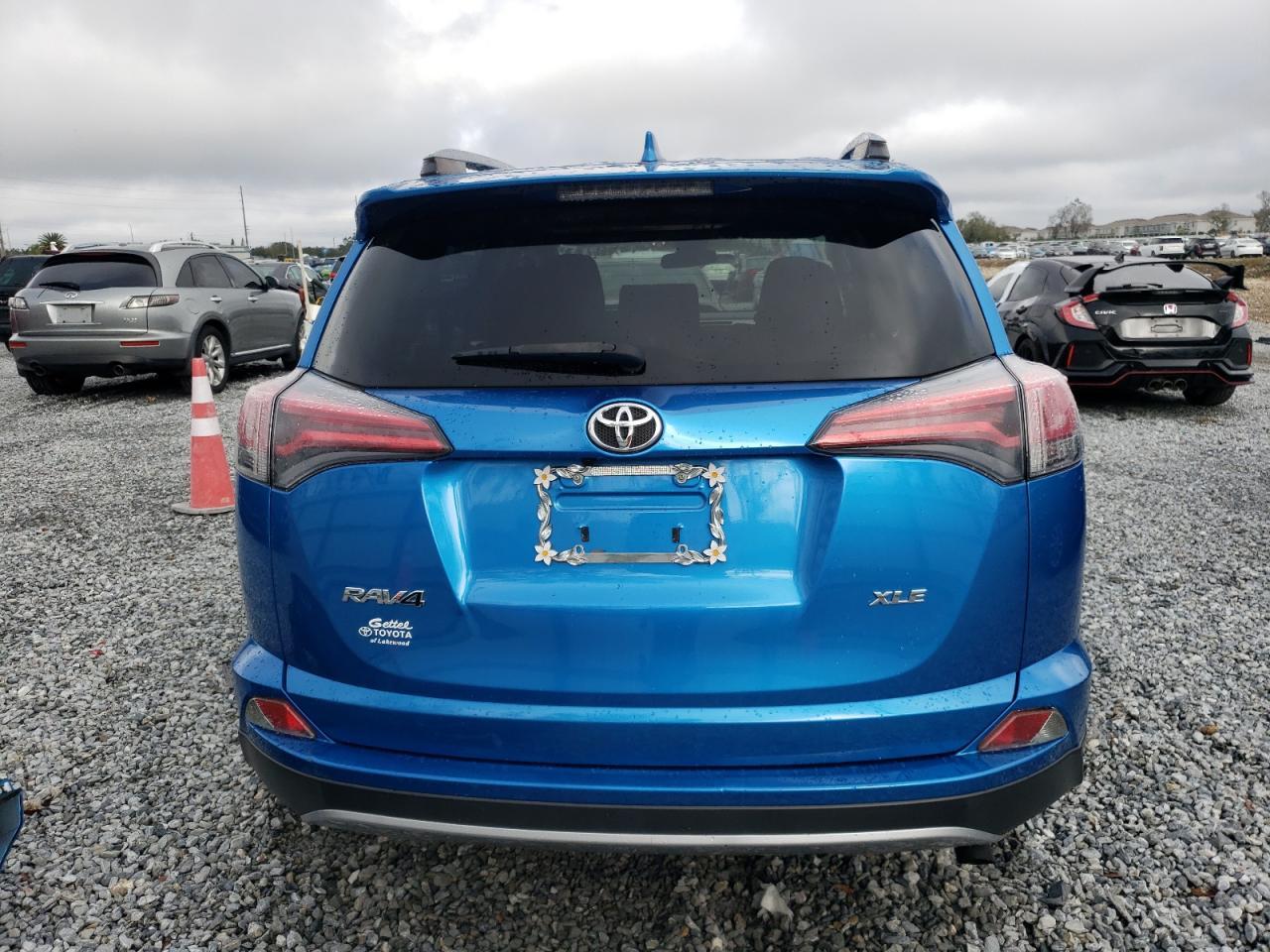 2018 Toyota Rav4 Adventure - Фото 6