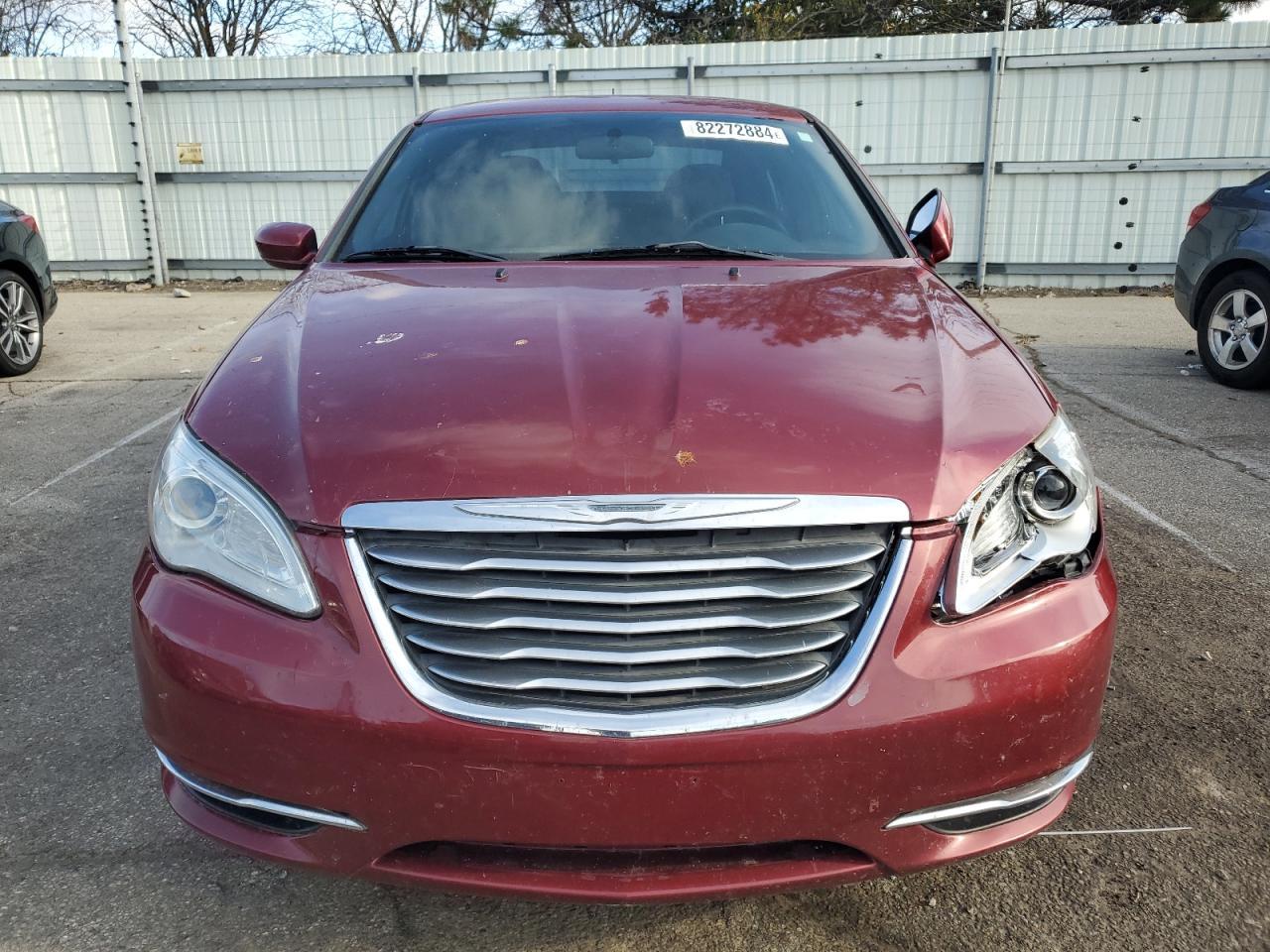 2014 Chrysler 200 Lx - Image 5