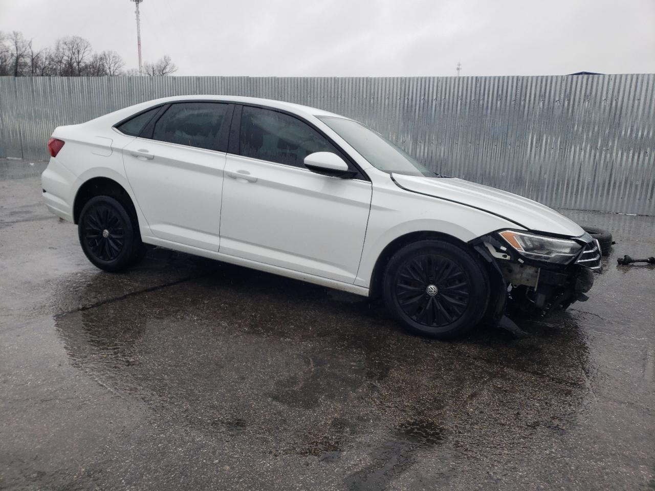 2019 Volkswagen Jetta S - Фото 4