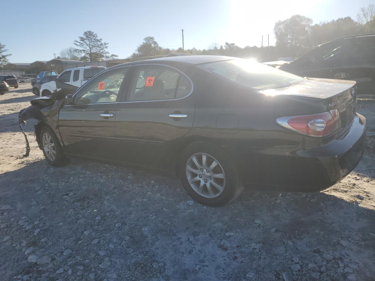 2004 Lexus Es 330 - Image 2