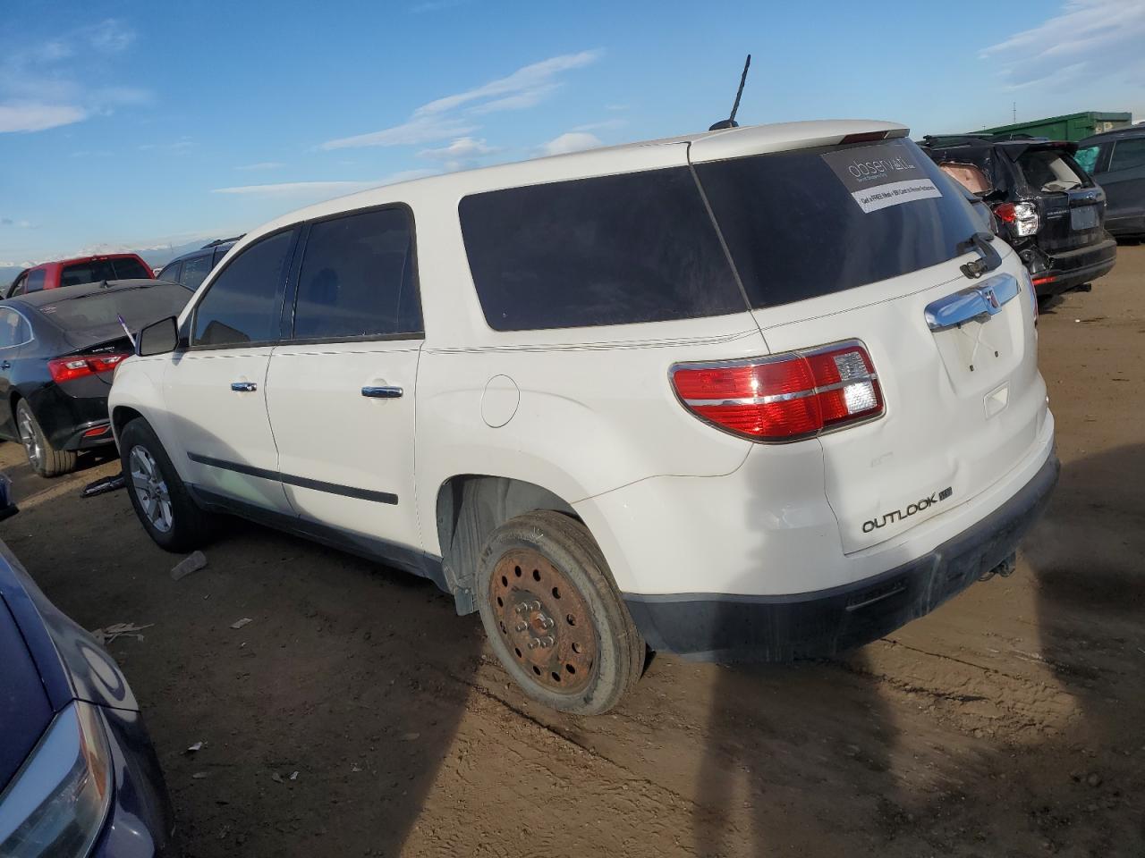 2008 Saturn Outlook Xe - Фото 2