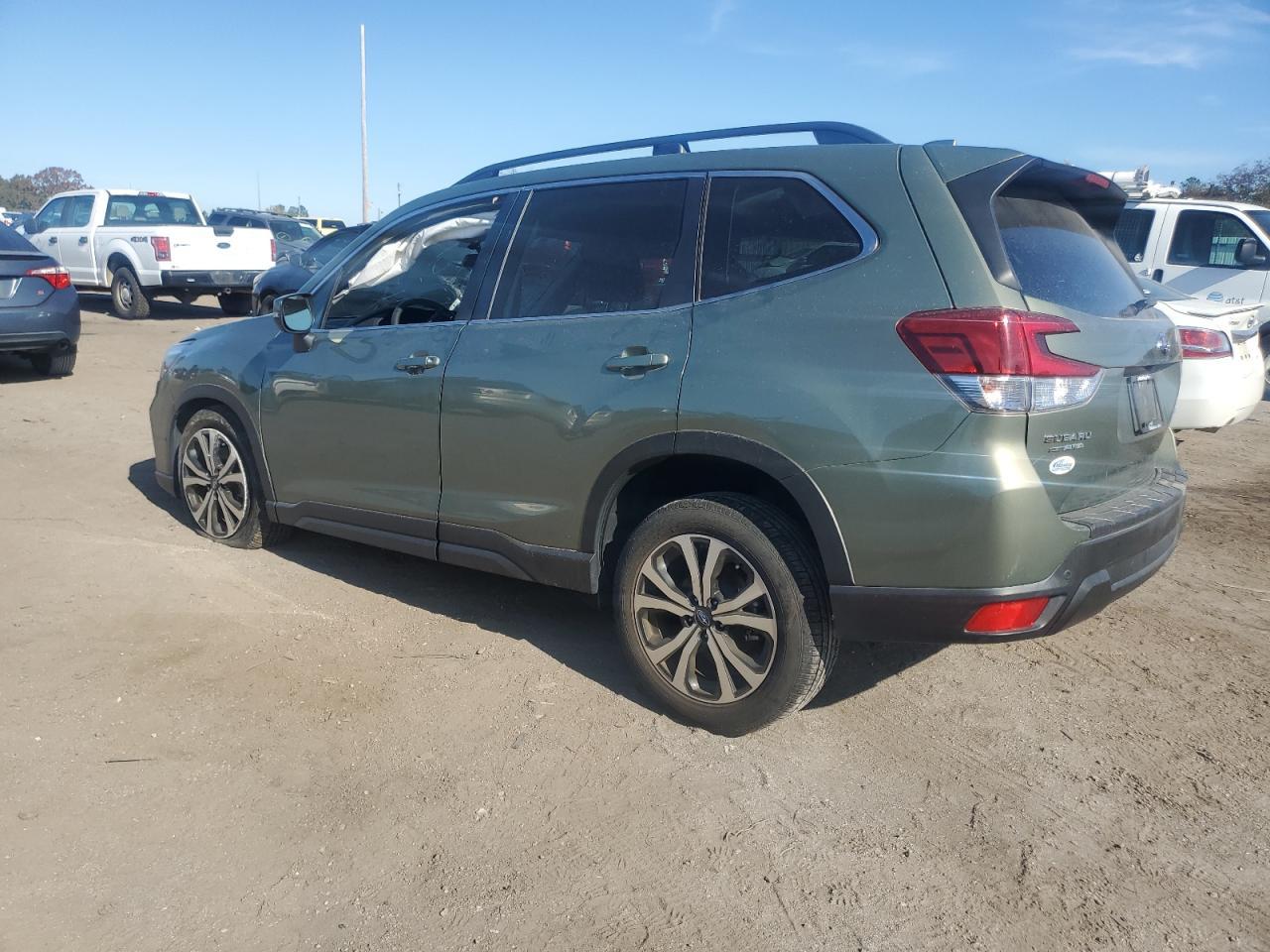 2019 Subaru Forester Limited - Фото 2