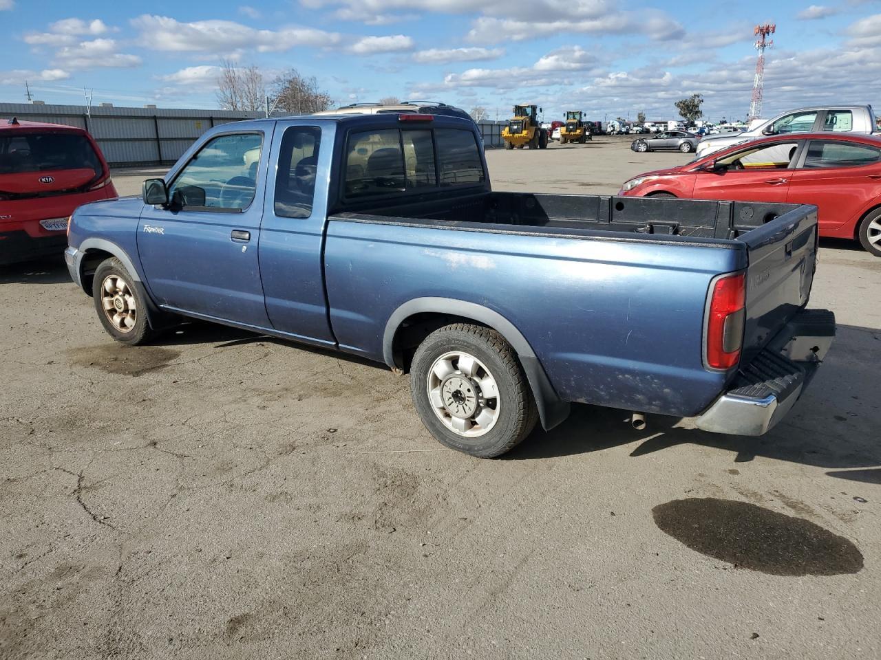 2000 Nissan Frontier King Cab Xe - Image 2
