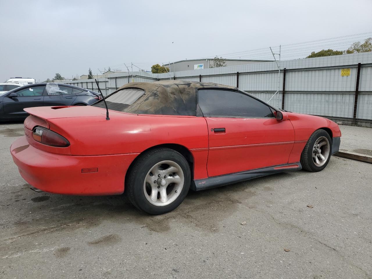 2001 Chevrolet Camaro - Фото 3