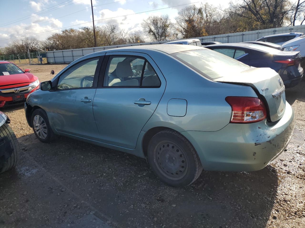 2007 Toyota Yaris - Фото 2