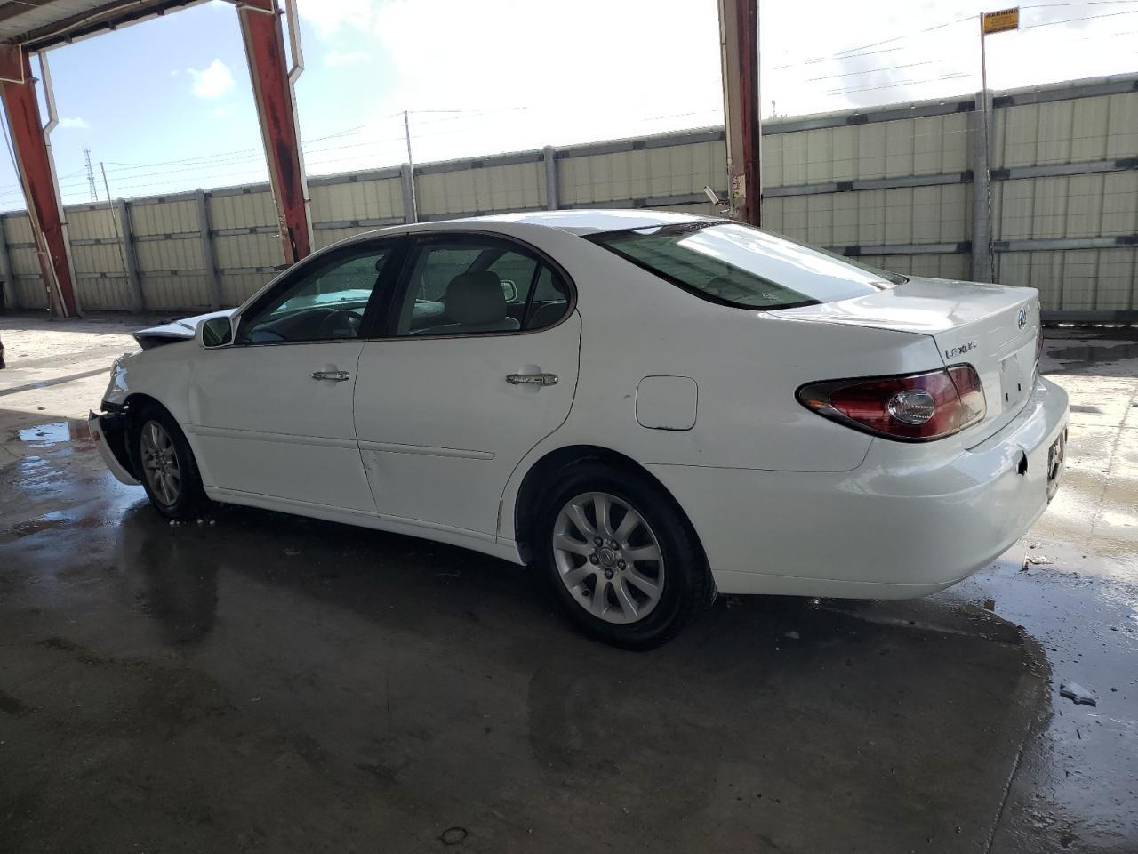 2003 Lexus Es 300 - Image 2