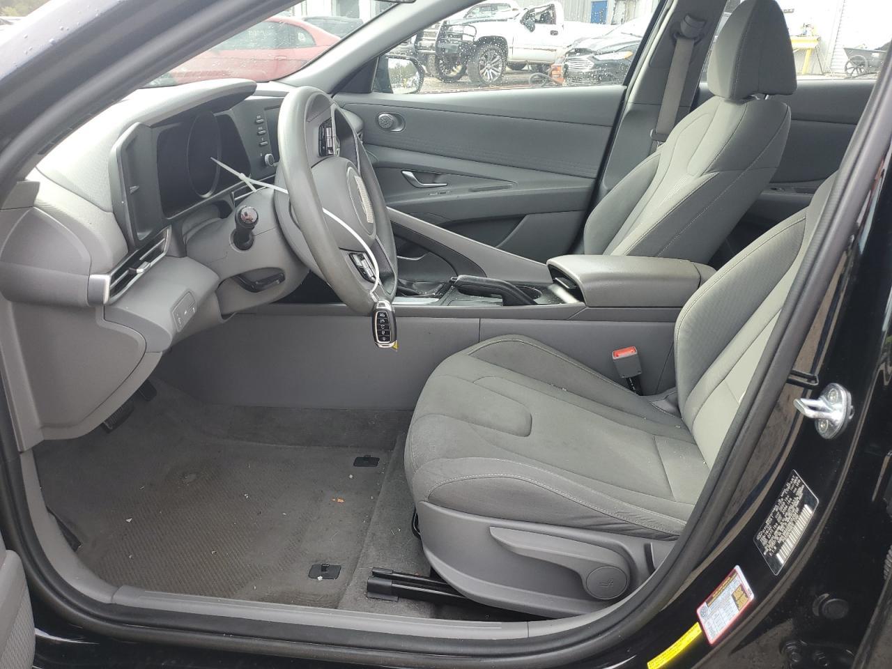 2022 Hyundai Elantra Sel - Image 7