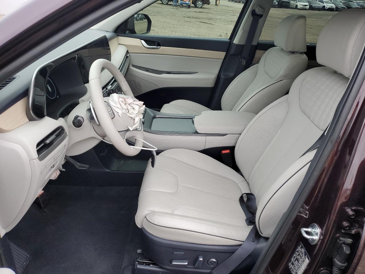 2024 Hyundai Palisade Limited - Image 7