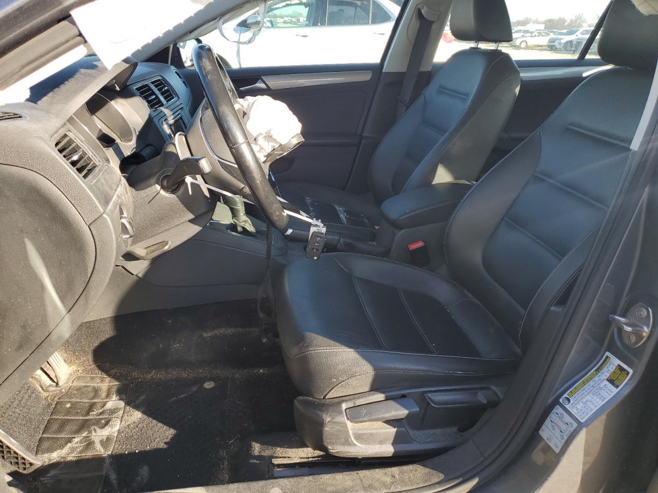 2018 Volkswagen Jetta Se - Image 7