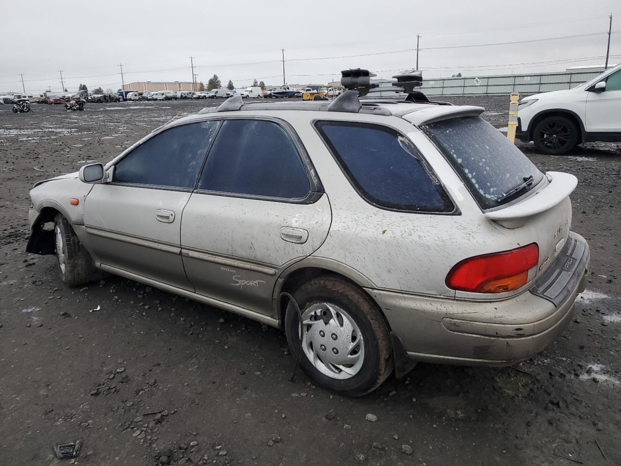 2000 Subaru Impreza Outback Sport - Фото 2