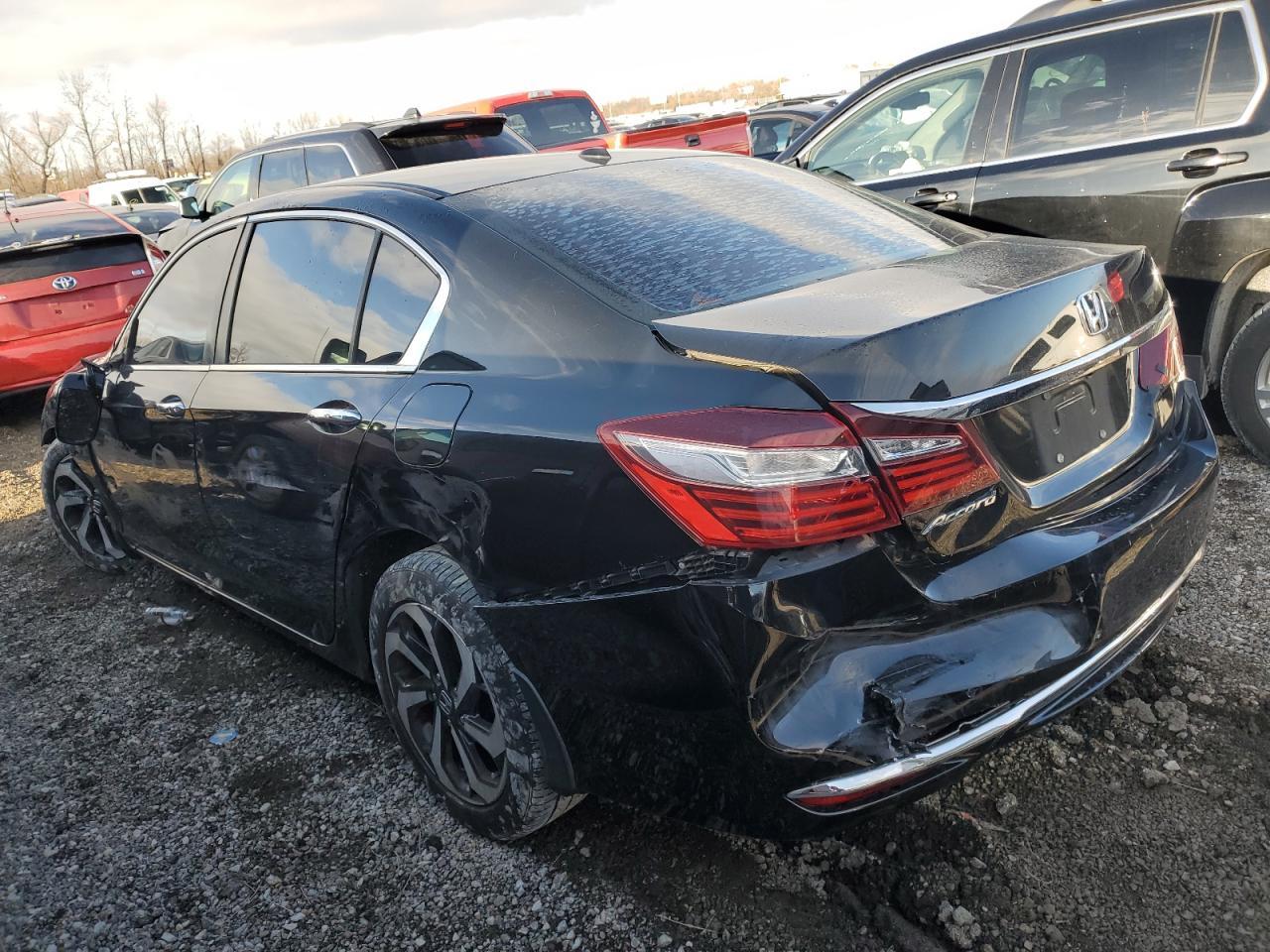 2016 Honda Accord Ex - Фото 2