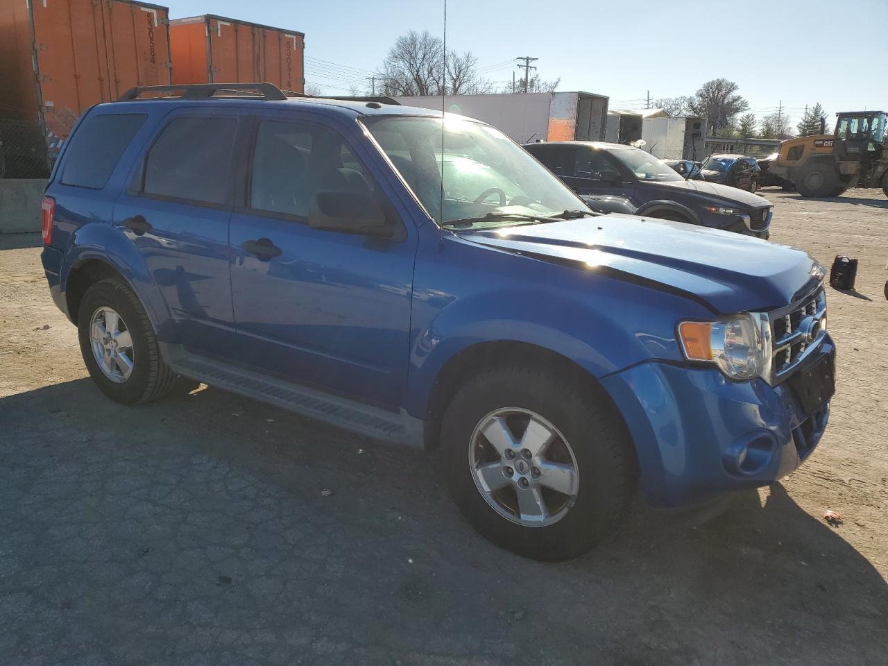 2011 Ford Escape Xlt - Фото 4