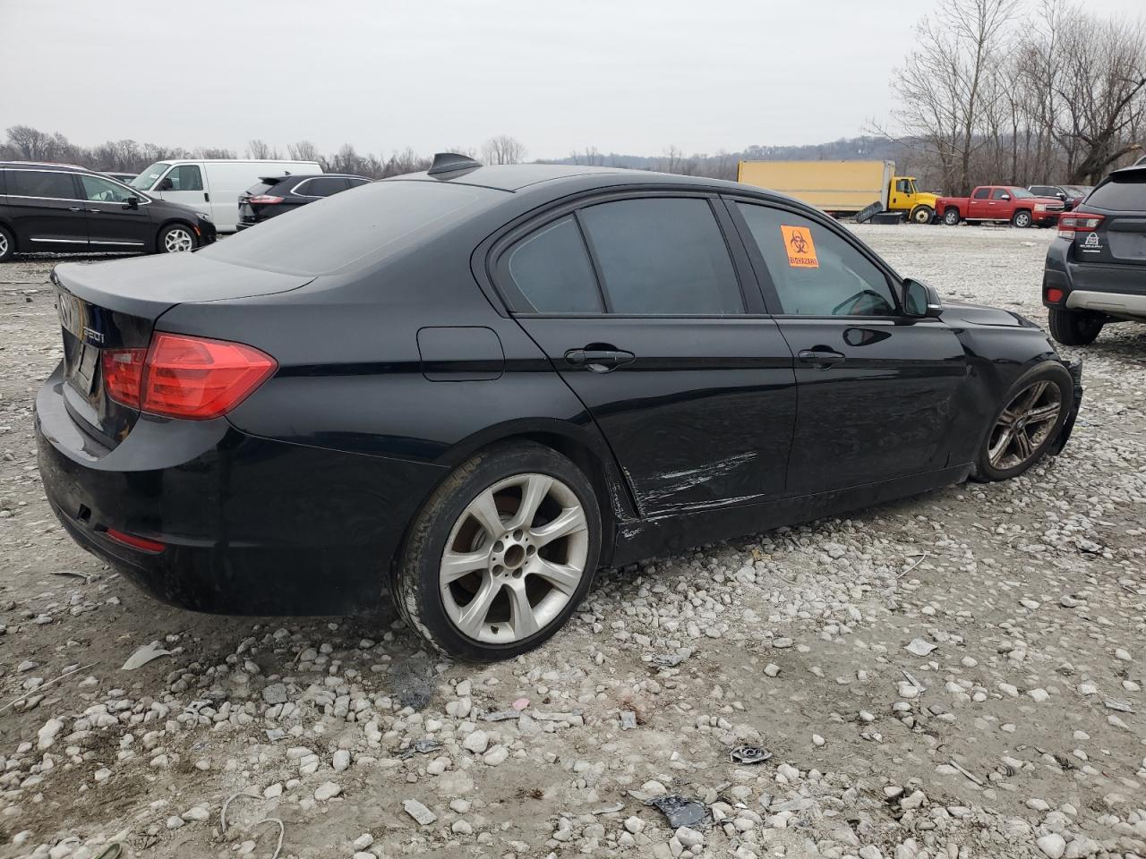 2014 BMW 320 I xDrive - Фото 3