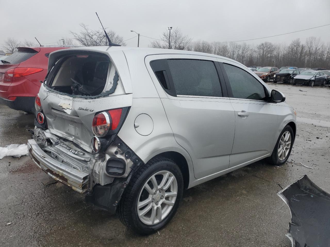 2012 Chevrolet Sonic Lt - Фото 3