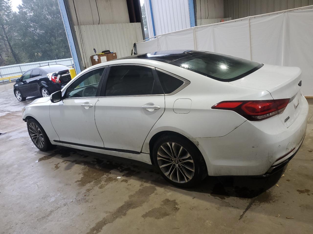 2015 Hyundai Genesis 3.8L - Фото 2