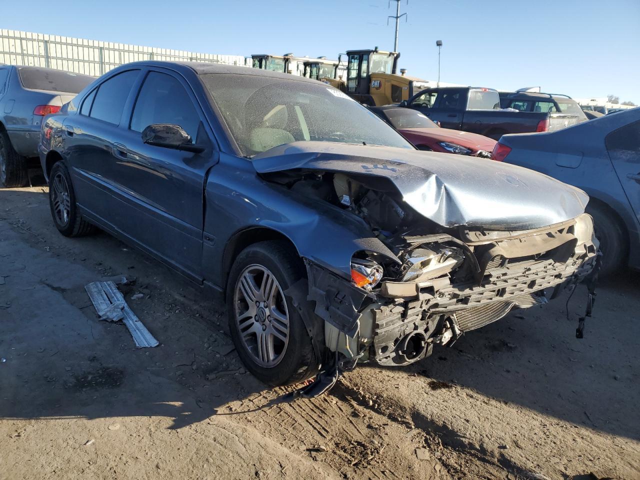 2006 Volvo S60 2.5T - Image 4