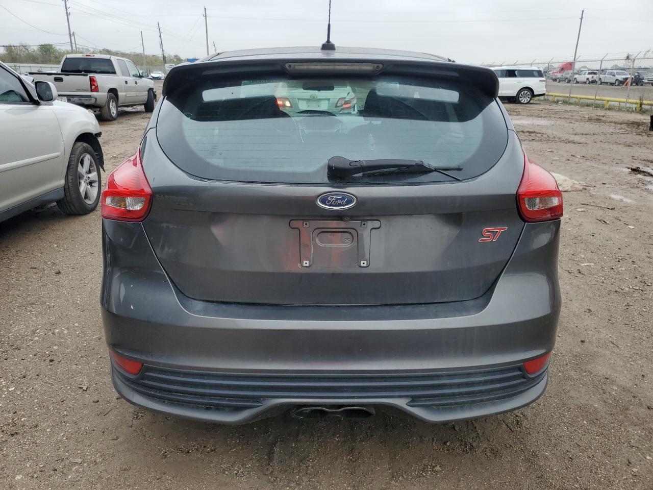 2015 Ford Focus St - Фото 6