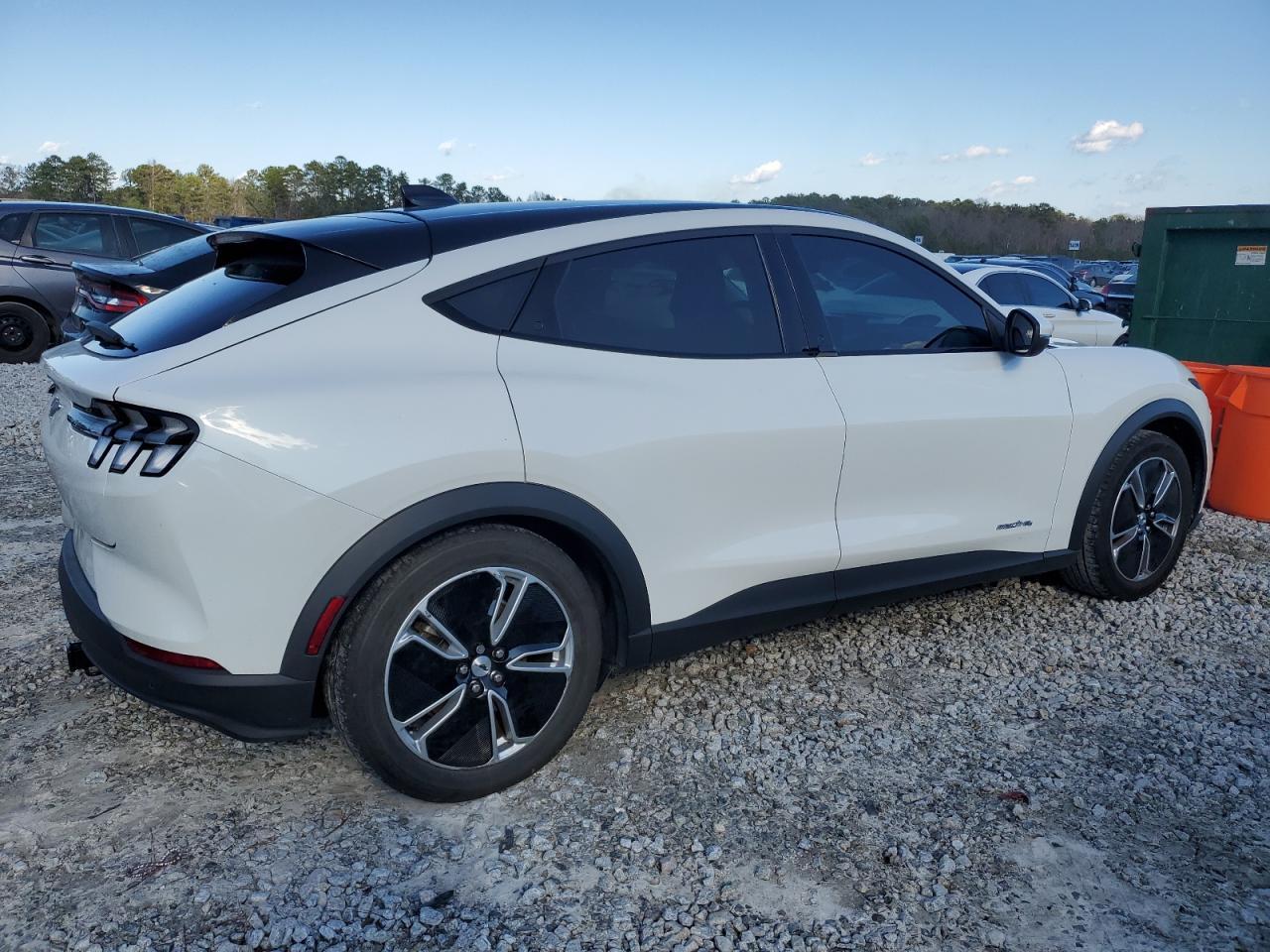 2021 Ford Mustang Mach-E Select - Фото 3